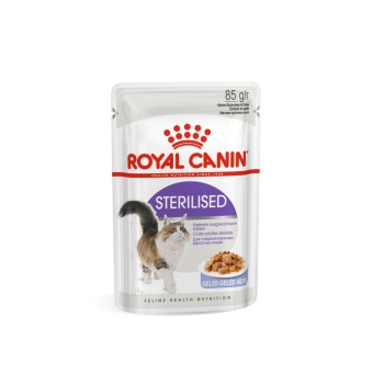 Корм консервированный Royal Canin Sterilised для взрослых кошек в желе